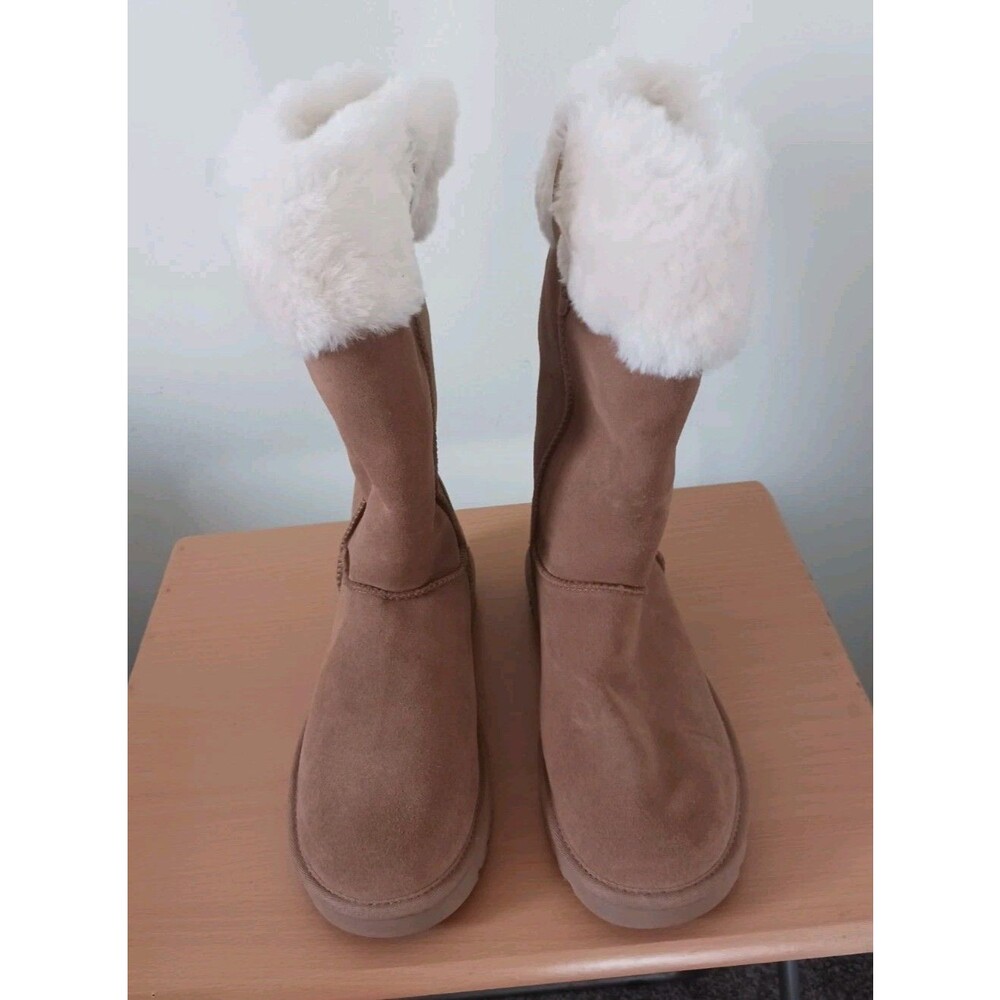 UGG Boots Women 10 Chestnut Suede Shearling Winter Snow New
